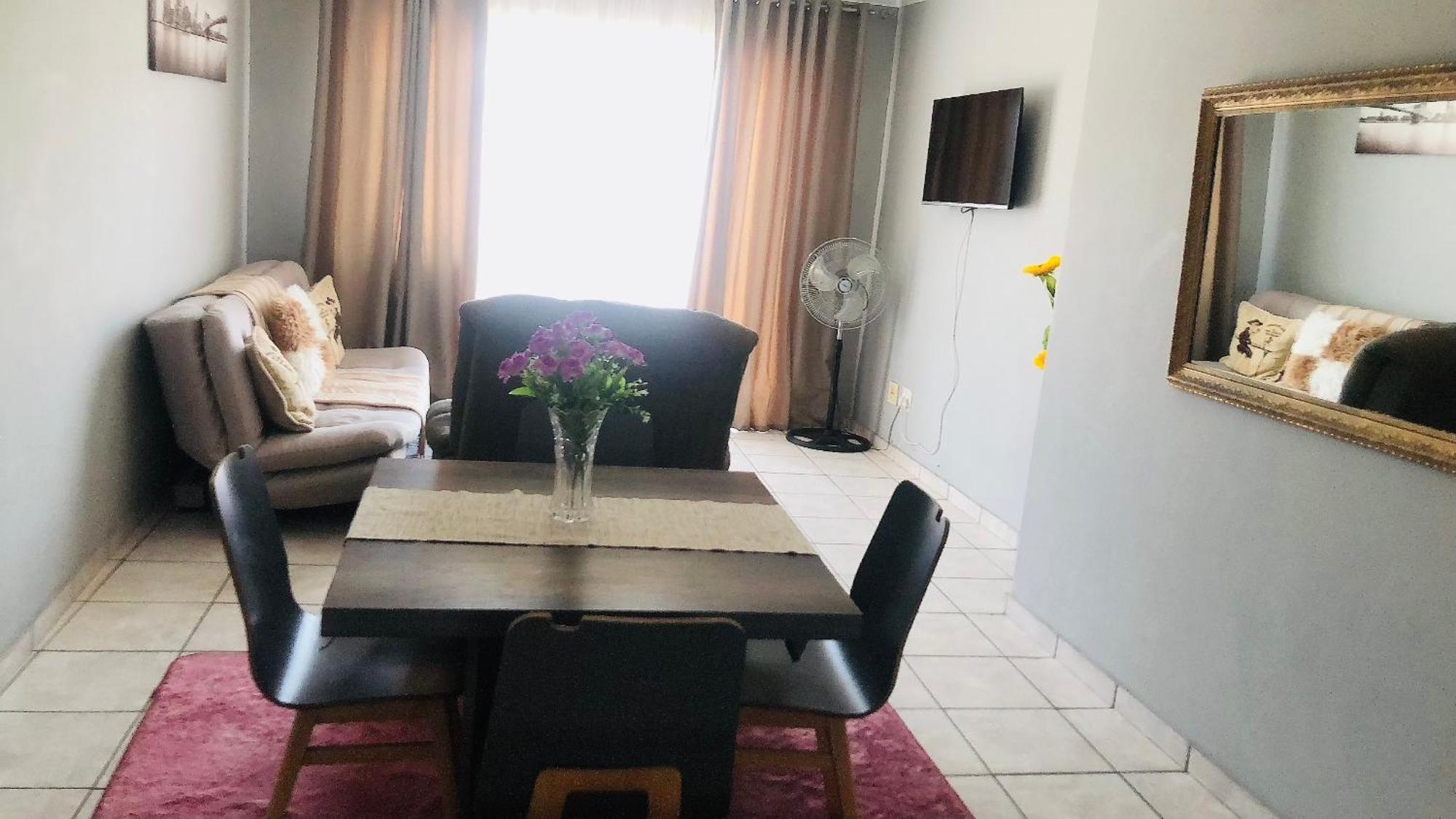 @Menlyn Place, Menlyn Maine, Pretoria - Accommodation Esterno foto